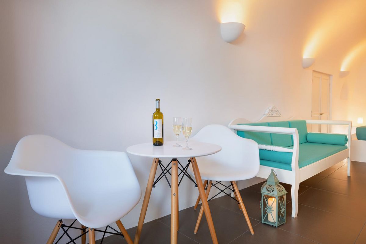 accommodation Oia Santorini | Horizon Aeifos Suites