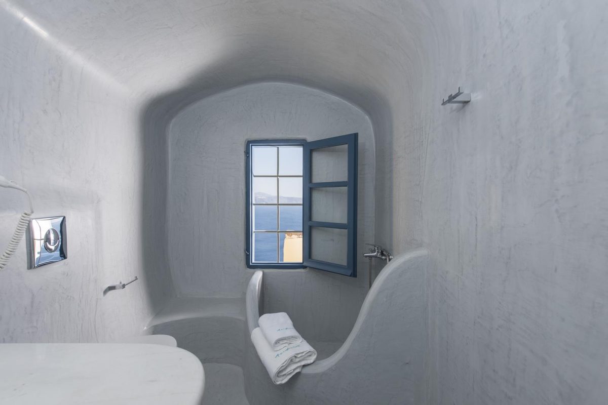 suites Oia Santorini | Horizon Aeifos Suites