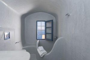 Horizon Aeifos Suites | Oia  Santorini | Cyclades Greece