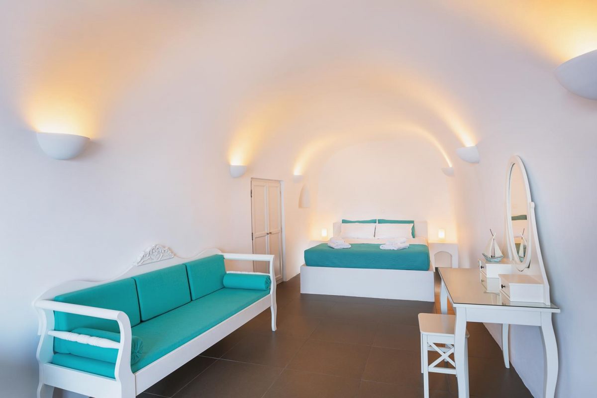 accommodation Oia Santorini | Horizon Aeifos Suites