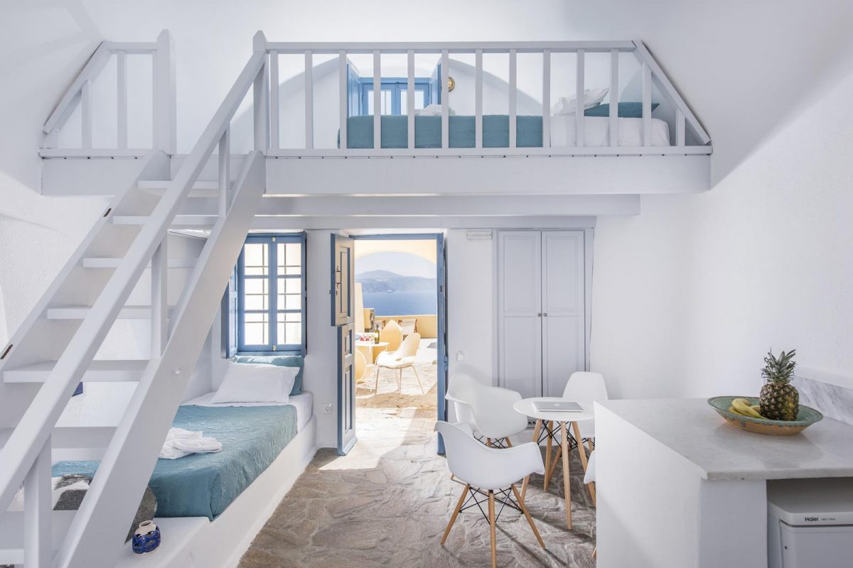 Oia Santorini suites | Horizon Aeifos Suites