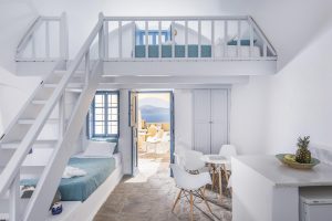 Horizon Aeifos Suites | Oia  Santorini | Cyclades Greece