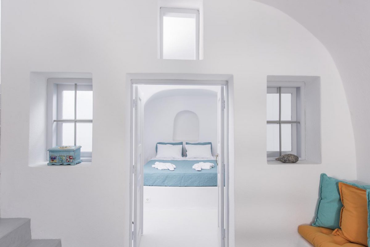 Oia Santorini suites | Horizon Aeifos Suites