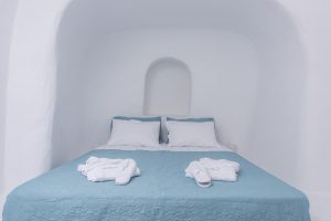 Horizon Aeifos Suites | Oia  Santorini | Cyclades Greece