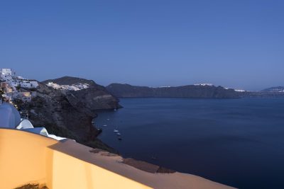 oia hotels Santorini | Horizon Aeifos Suites