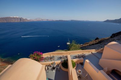 oia hotels | Horizon Aeifos Suites