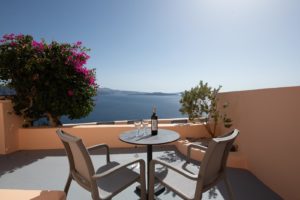 Horizon Aeifos Suites | Oia  Santorini | Cyclades Greece