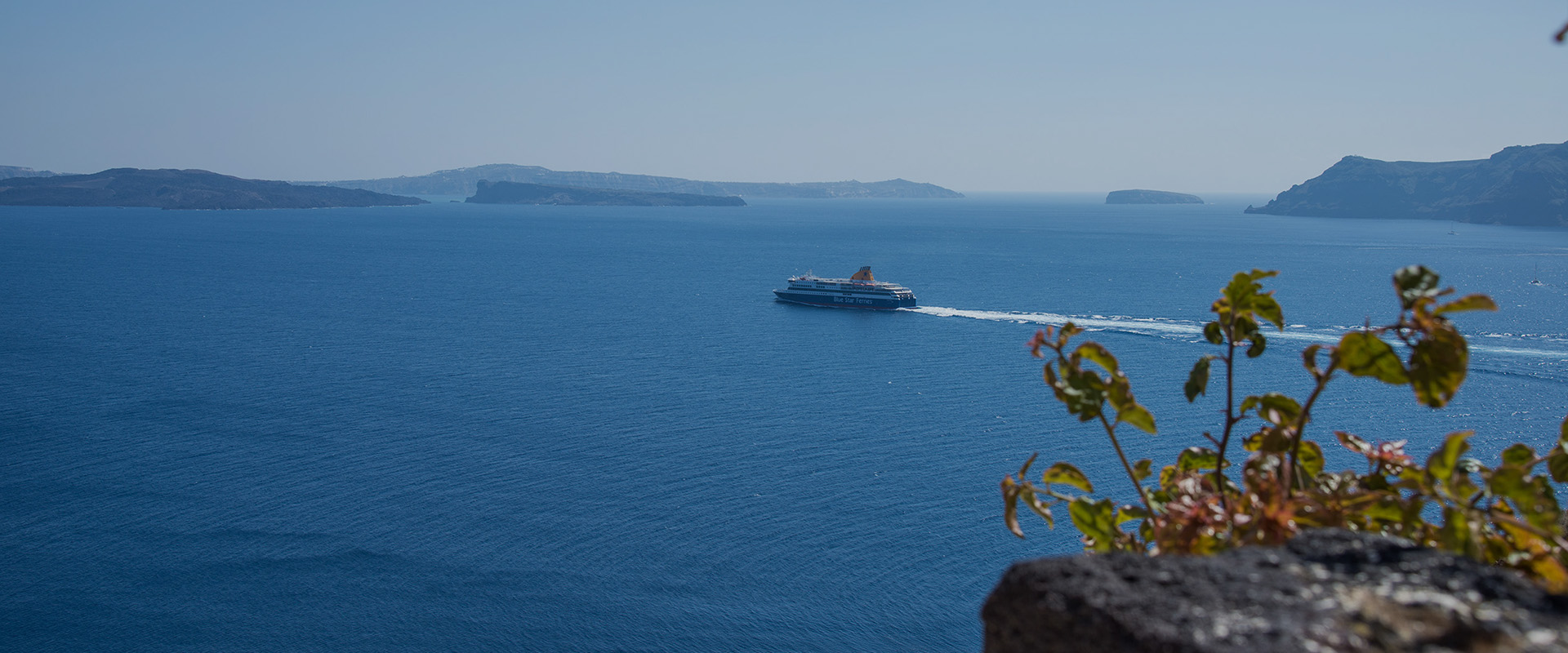 oia santorini hotel | Horizon Aeifos Suites